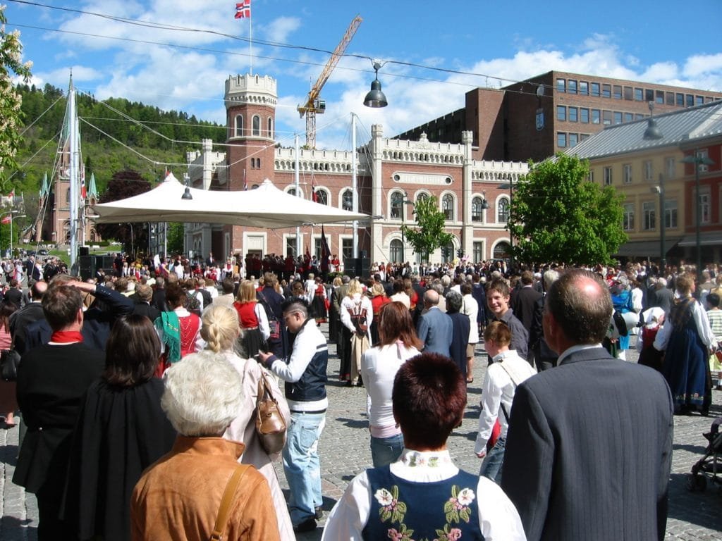 17. mai i Drammen sentrum