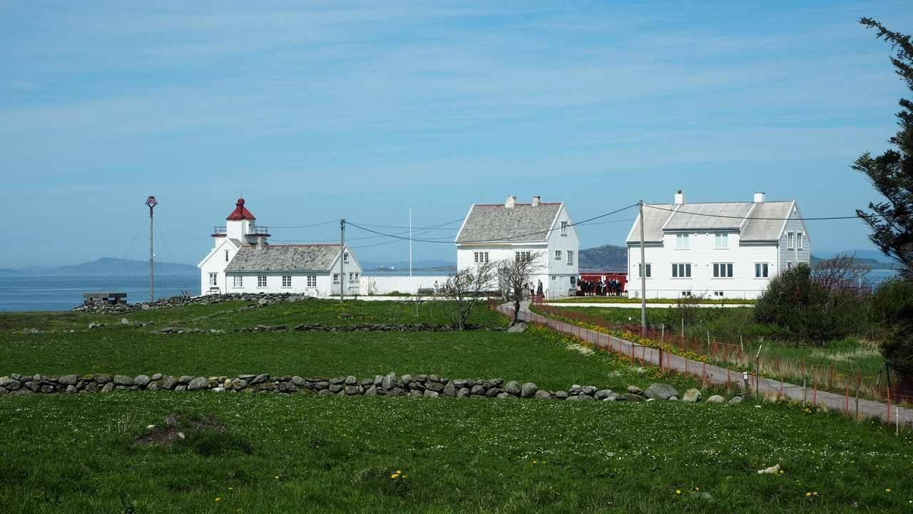 Tungenes Fyr