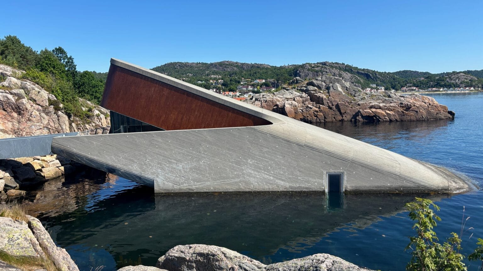 Magisk lunsjopplevelse fem meter under havet